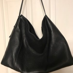 Auxiliary Shoulder Bag (Aritzia)